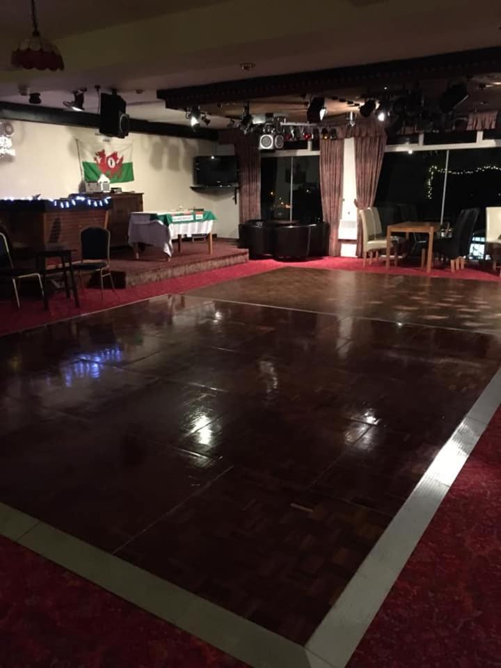 Merlewood Hotel Saundersfoot Extérieur photo